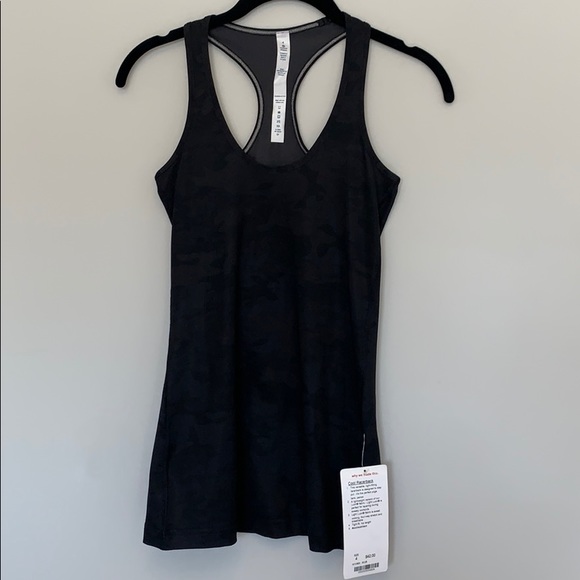NWT RARE Lululemon Black Camo Cool Racerback Tank - Picture 2 of 4